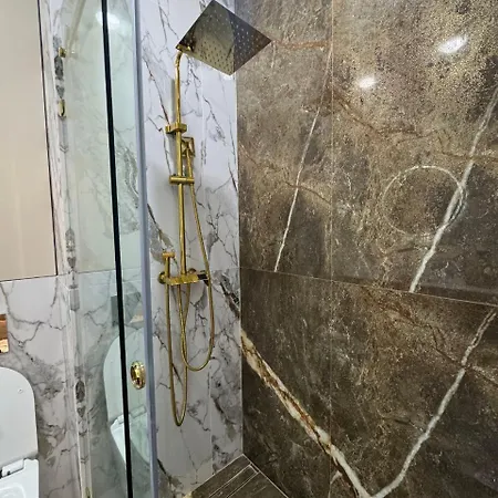 Your Cozy Oasis In شقة براتسيلافا